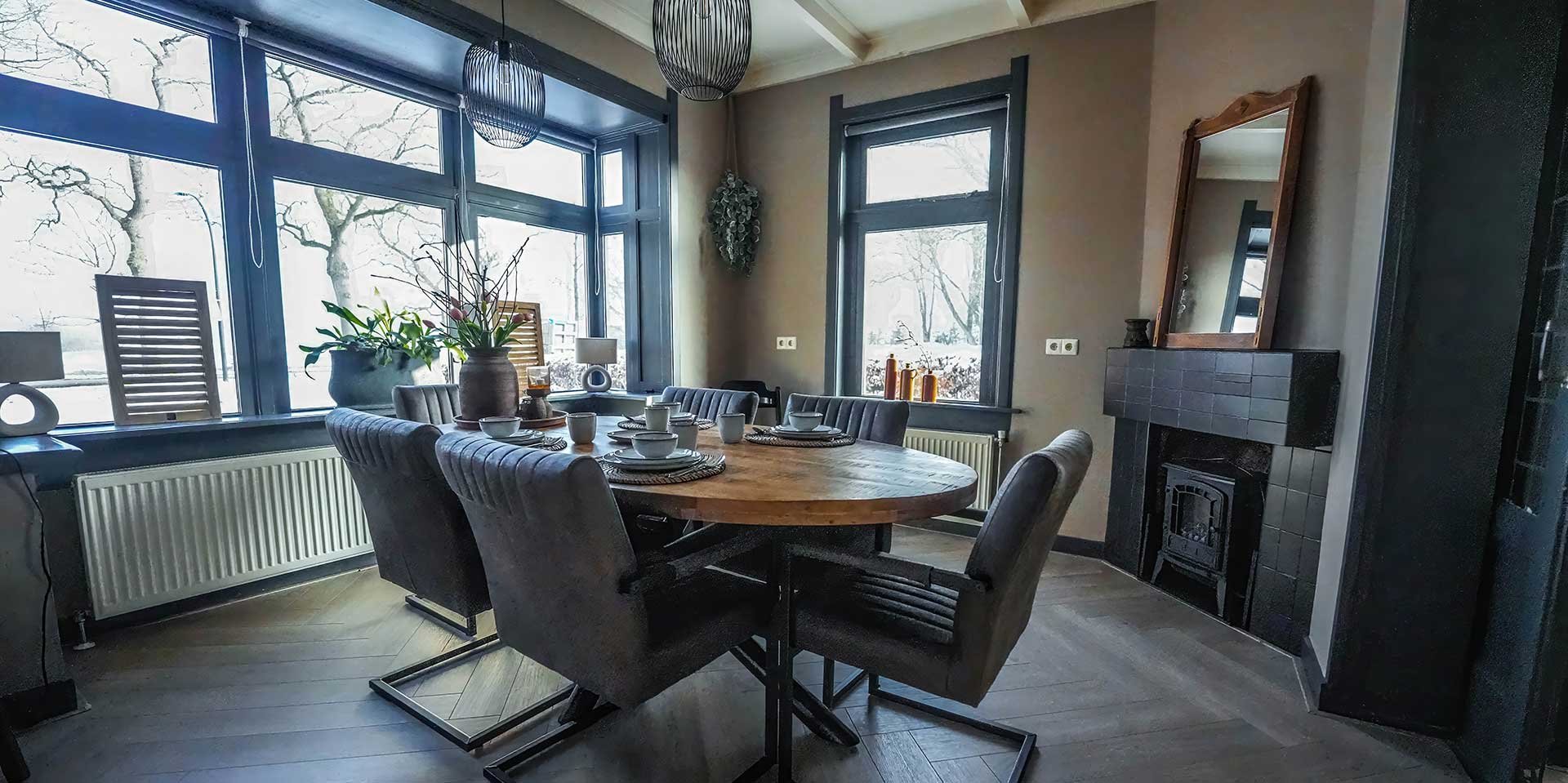 Eetkamer vakantiehuis Wedderhoeske